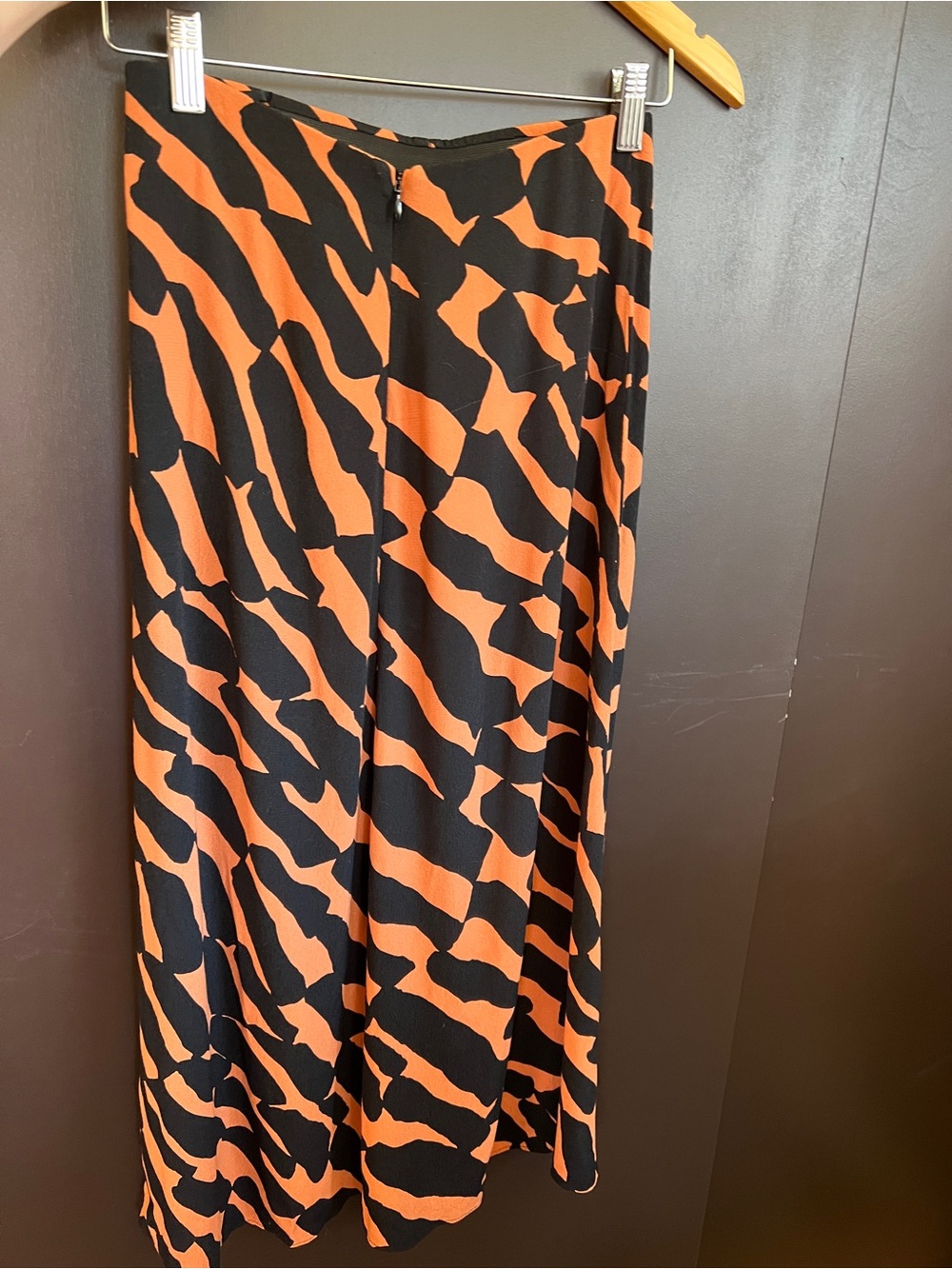 Merimekko midi skirt in Black and Orange Stripe - Picture 3 of 4
